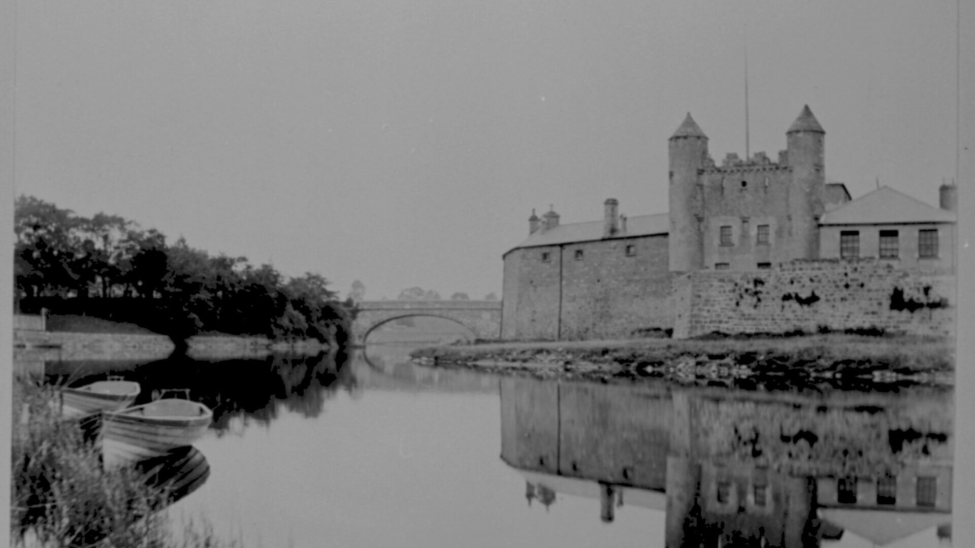 Watergate Black and White